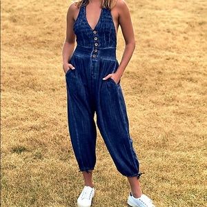 NEW $148 FREE PEOPLE TRAVEL LIGHT JUMPSUIT Balloon Leg Indigo Sizes XS,
